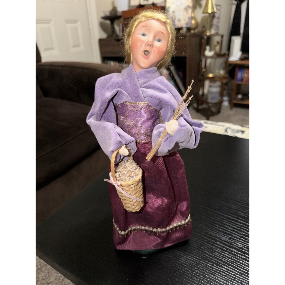Byers’ Choice Ltd. 2012 Lavender Woman Caroler Basket Purple Dress